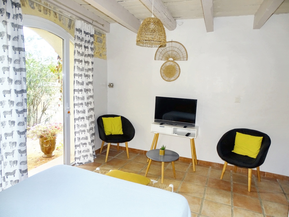 Maison 65 m² à Cardet, piscine saisonnière et terrasse - Photo 19
