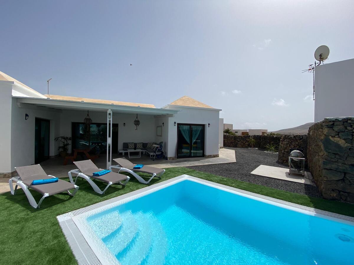 Villa 6 pers. piscine chauffable, vue mer et montagnes - Photo 2