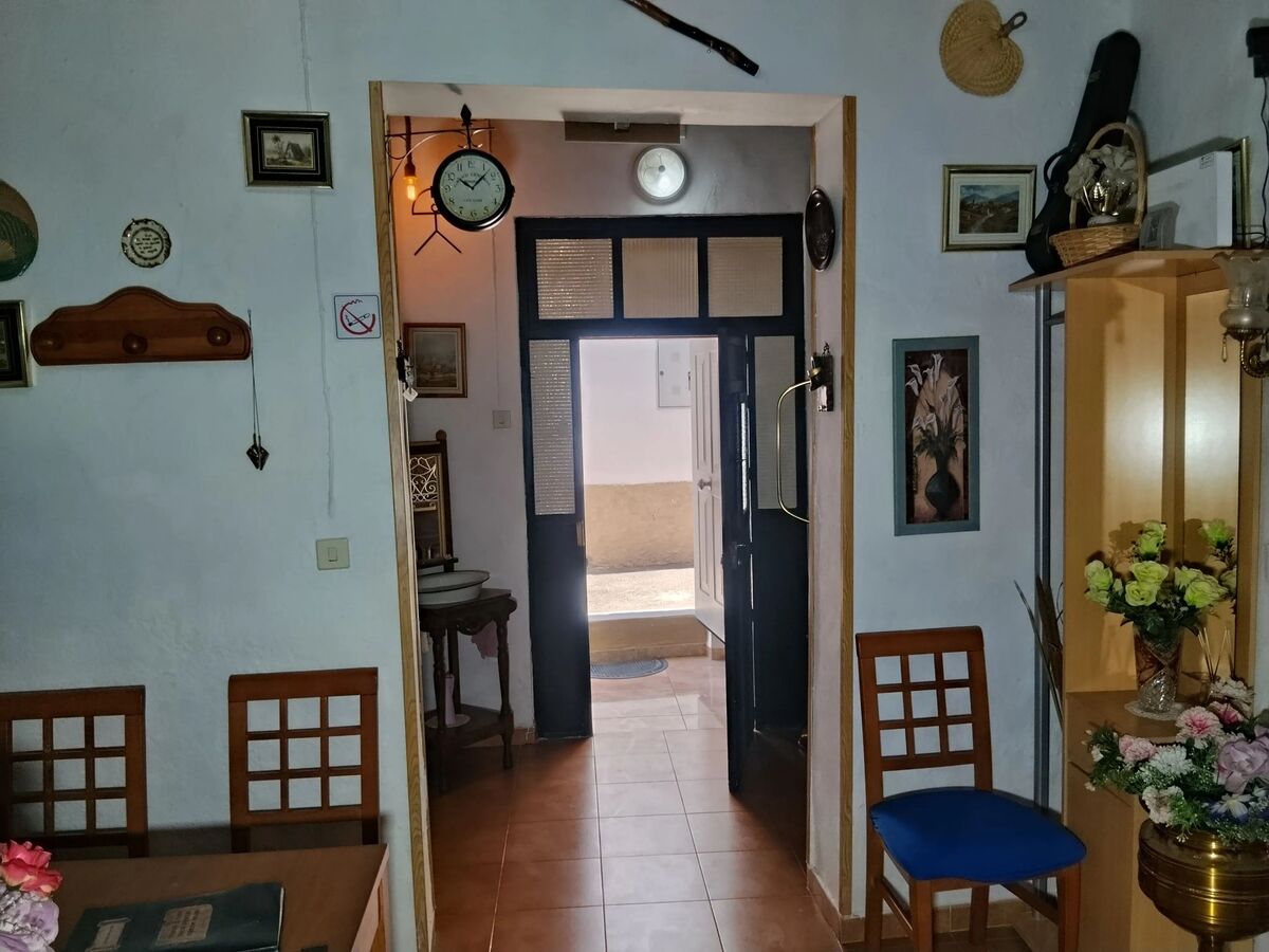 Maison 140 m² à Íllar : 4 chambres, balcon vue montagne - Photo 6