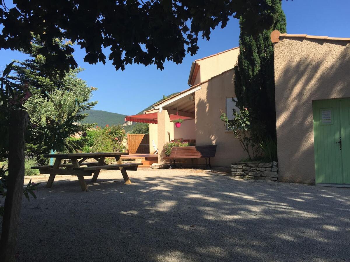Maison 9 pers. à Cruas, piscine et vue montagne - Photo 1