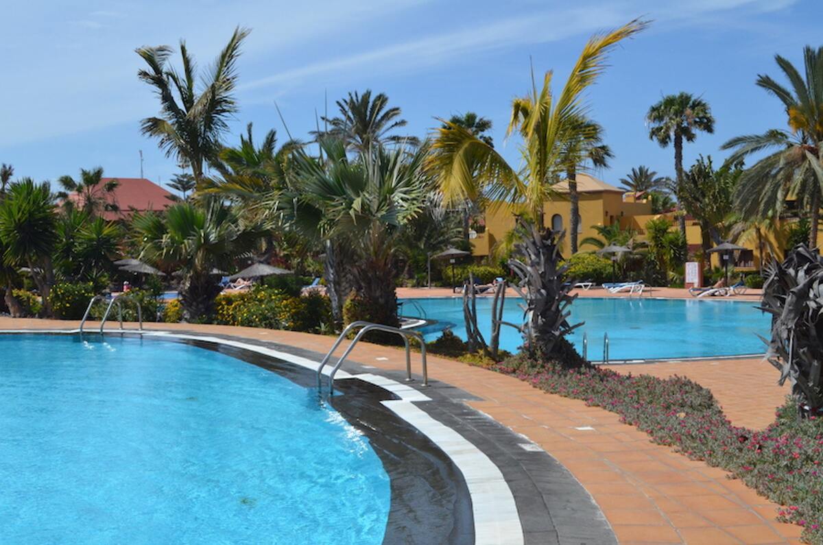Appartement 4 personnes à Corralejo, piscine toute l'année - Photo 1
