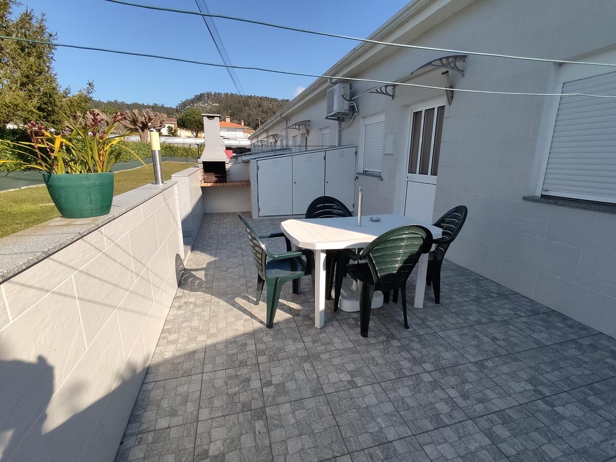 Maison avec jardin et vue mer à Marinhas, près de la plage - Photo 1