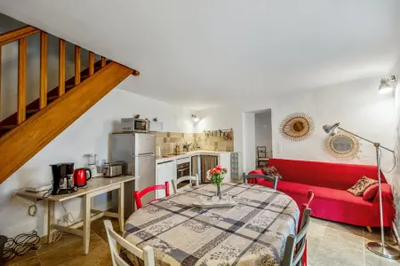 Maison avec terrasse et vue jardin à Bonnieux, 5 personnes : photo 4
