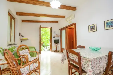 Appartement 52 m² vue mer et jardin clôturé à Sorrento : photo 14