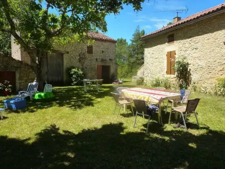 Maison de 80 m² avec jardin et pétanque à Les Junies : photo 5