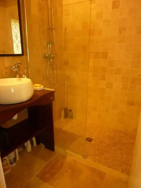 Maison de 80 m² avec jardin et pétanque à Les Junies : photo 17