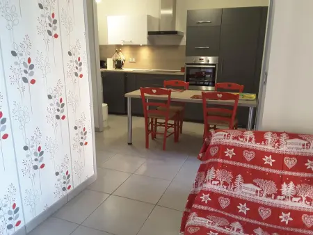 Appartement avec piscine partagée et balcon à Métabief, 38 m² : photo 3