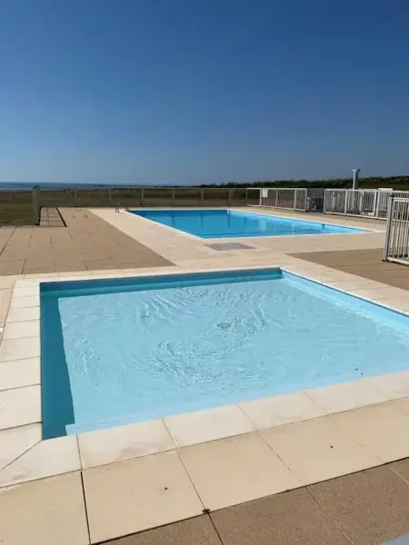 Appartement vue mer et piscine à Guidel - 42m² - Tennis - Photo 2