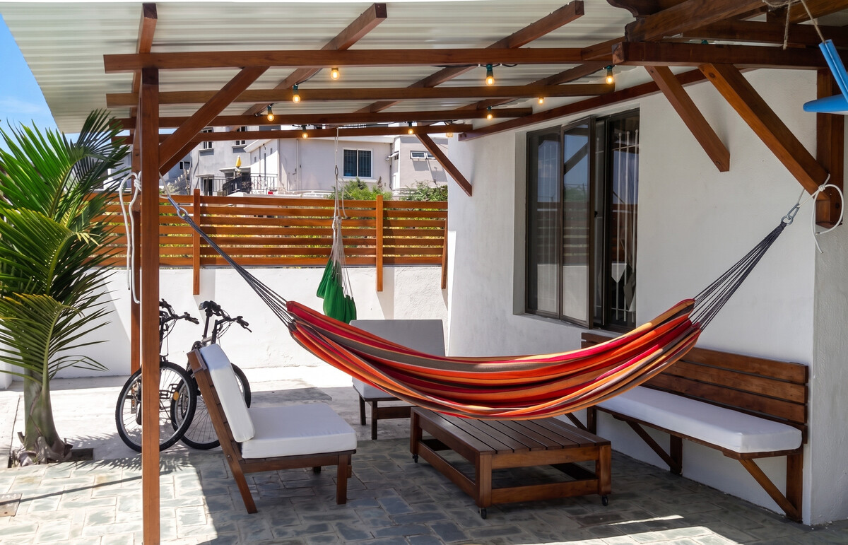 Appartement moderne à Pereybère avec vue piscine, 4 pers. - Photo 1