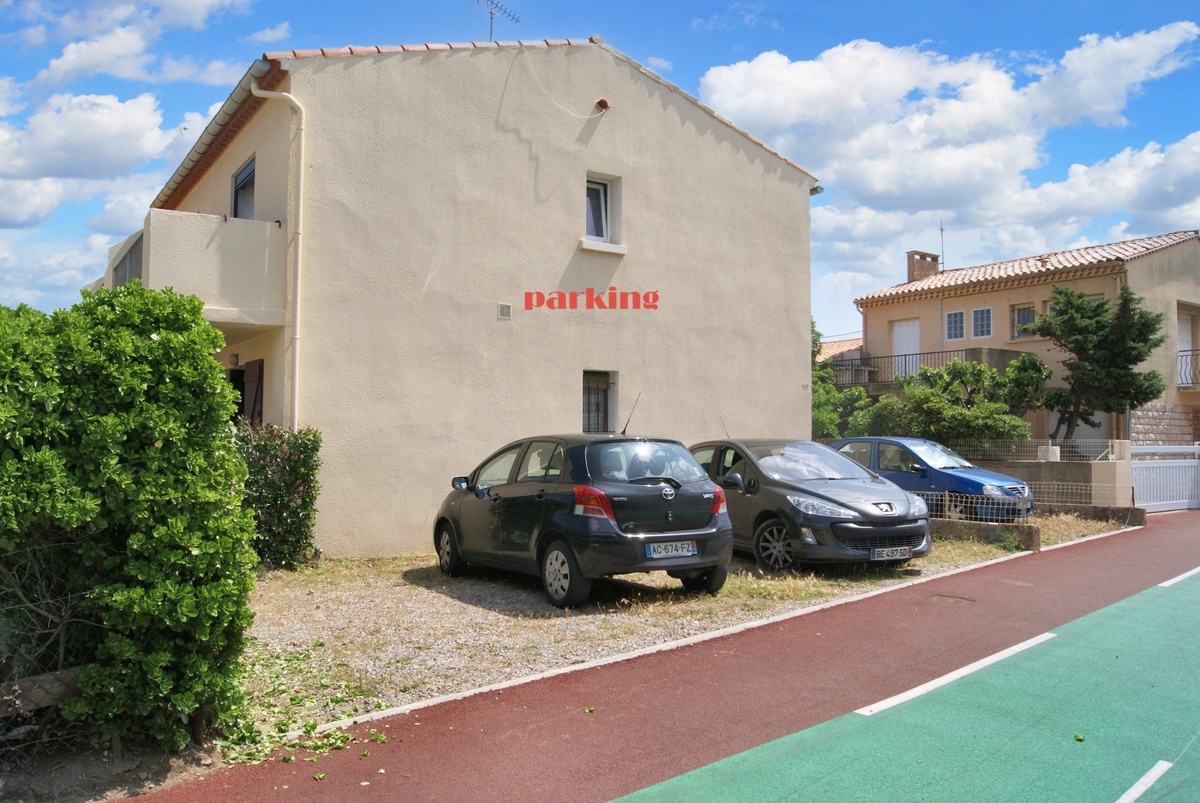 Appartement vue mer à Fleury avec terrasse et parking - Photo 3