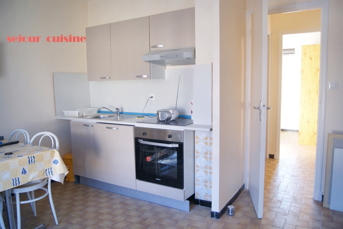 Appartement vue mer à Fleury avec terrasse et parking - Photo 12