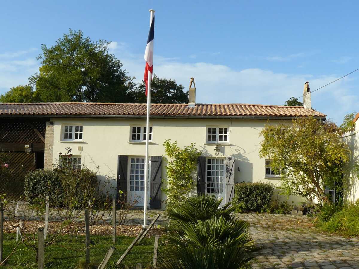 Villa 3 étoiles à Arsac : piscine privée, 3 chambres pour 8 - Photo 48