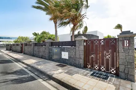 Villa avec piscine privée chauffable à Playa Blanca, 3 chambres : photo 60