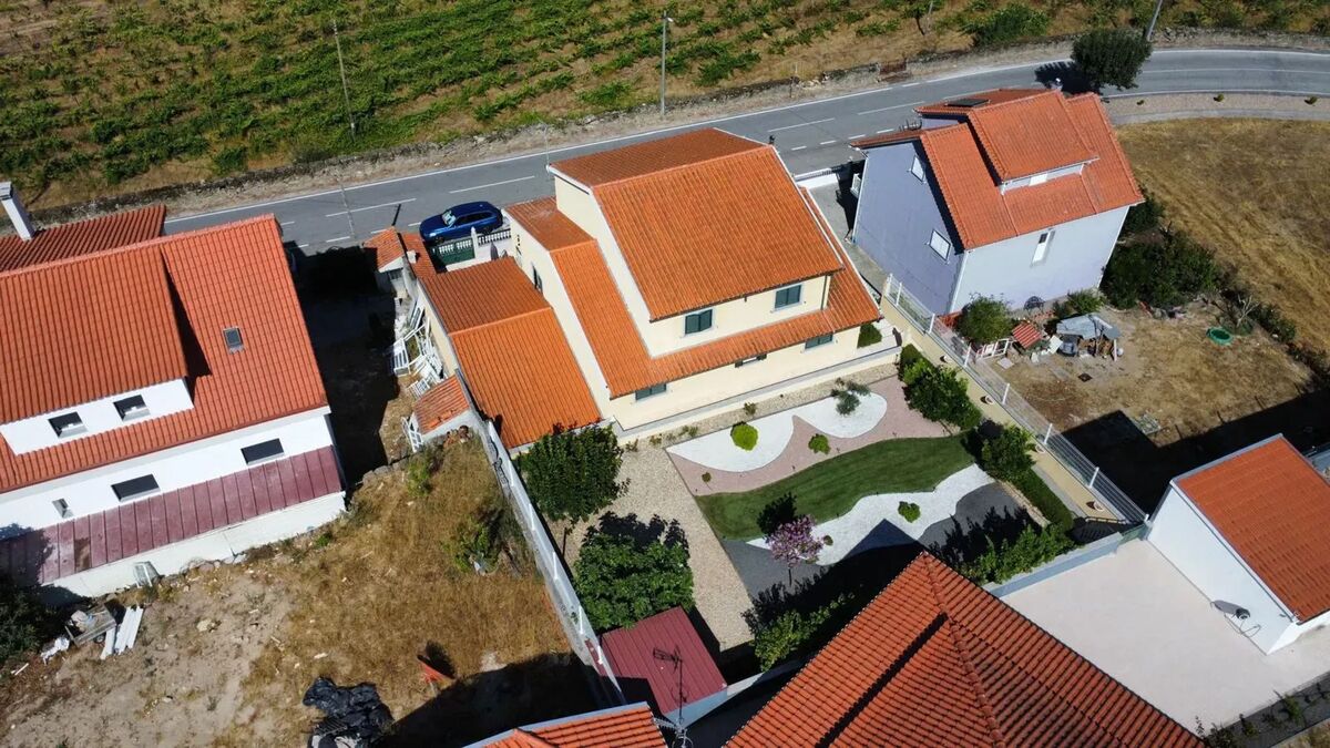 Maison 8 personnes à Cortiçada, jardin et vue montagne - Photo 35