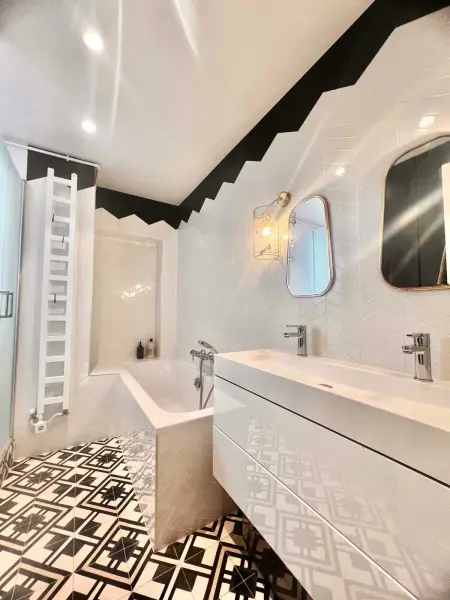 Appartement cosy à Paris 130 m² avec projecteur ! - Photo 9