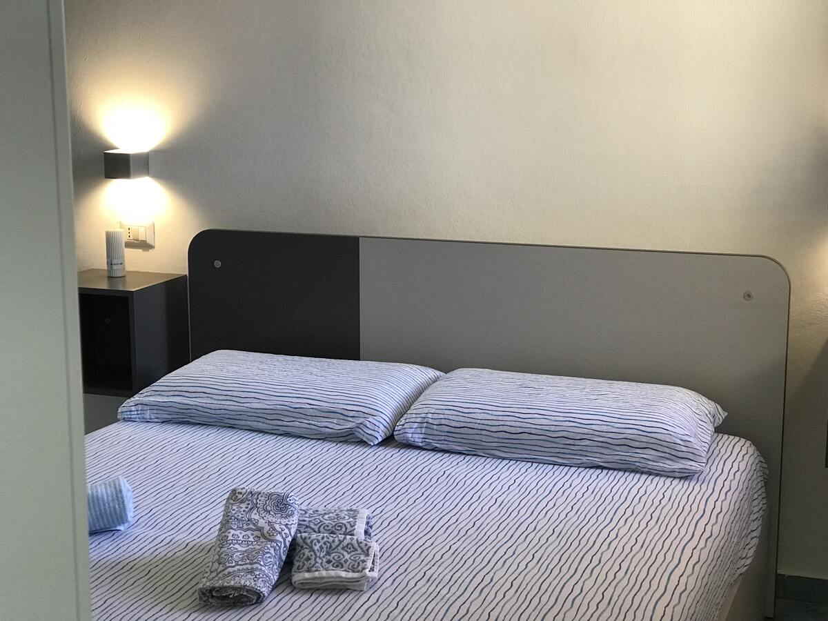 Maison 2 chambres à 100 m de La Pelosa, Stintino - Photo 1