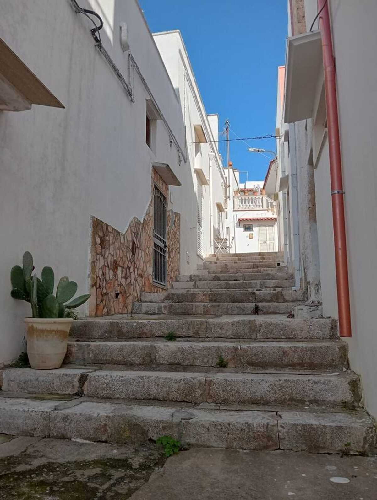 Maison de charme dans le centre historique de Matino, avec vue mer - Photo 2