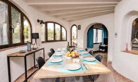 Villa ensoleillée à Dénia avec piscine privée et vue mer : photo 4