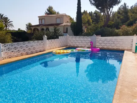Villa ensoleillée à Dénia avec piscine privée et vue mer : photo 12