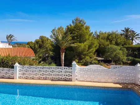 Villa ensoleillée à Dénia avec piscine privée et vue mer : photo 13