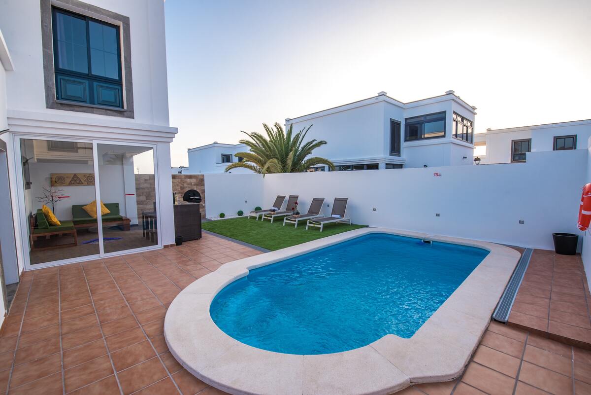 Villa 120 m² Playa Blanca, piscine privée toute l'année - Photo 33