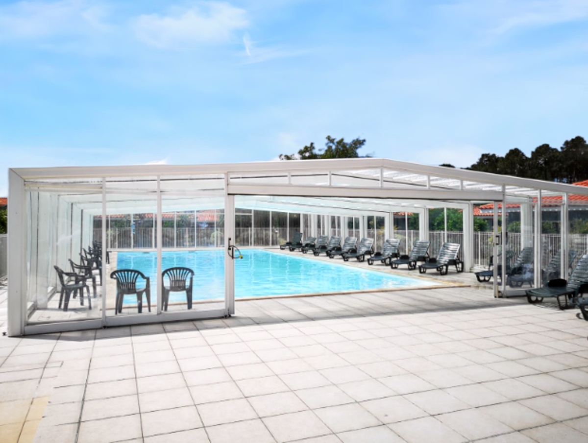 Maison 8 pers. à Parentis-en-Born avec piscine et pétanque - Photo 1