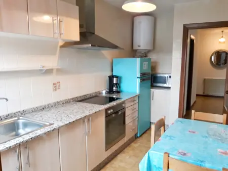 Appartement 90 m² avec balcon à Muros, 3 chambres, plage à 400 m : photo 3