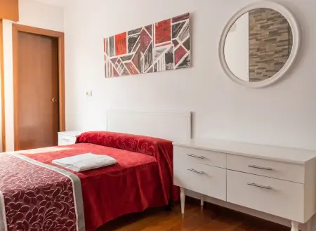 Appartement 90 m² avec balcon à Muros, 3 chambres, plage à 400 m : photo 5