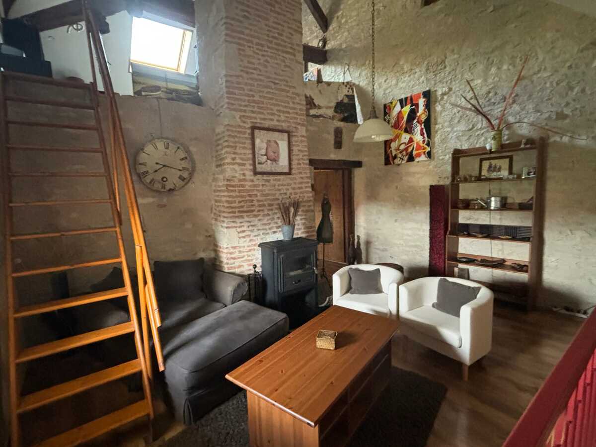 Appartement 160 m² avec terrasse barbecue à Chenevrey-et-Morogne - Photo 15