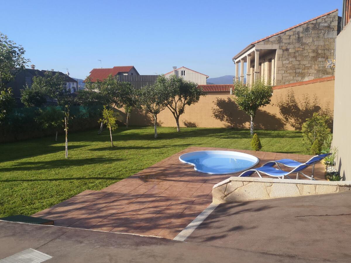 Maison 4 chambres Esteiro avec piscine enfants et jardin - Photo 1