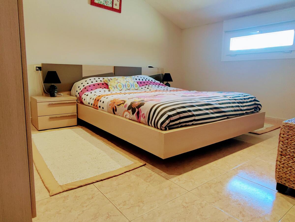 Maison 4 chambres Esteiro avec piscine enfants et jardin - Photo 12