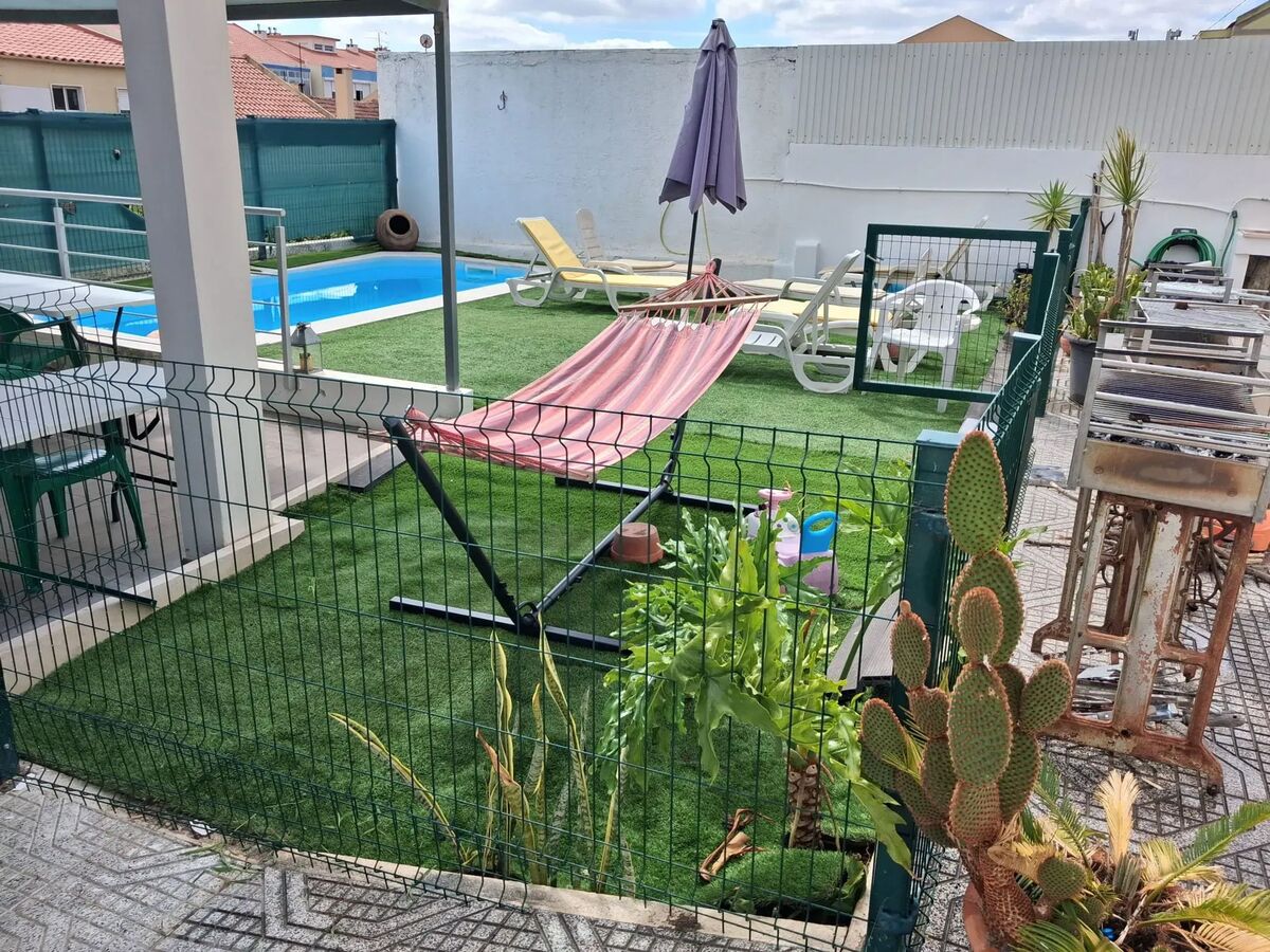 Appartement 3 chambres à Feijó, piscine et jardin clos - Photo 13