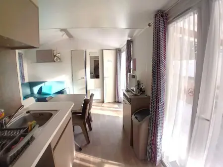 Bungalow charmant à Saint-Jean-de-Monts avec piscine partagée - Photo 6
