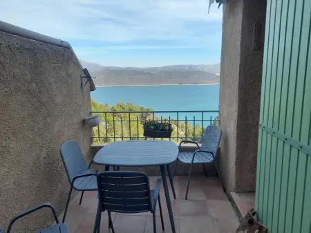 Appartement 44 m² avec vue sur le lac, Sainte-Croix-du-Verdon : photo 5