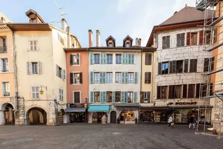 Appartement chaleureux à Annecy, 63 m², cheminée - Photo 24