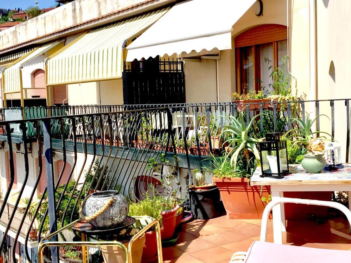 Appartement 6 personnes à Taormina, 3 balcons vue mer - Photo 5