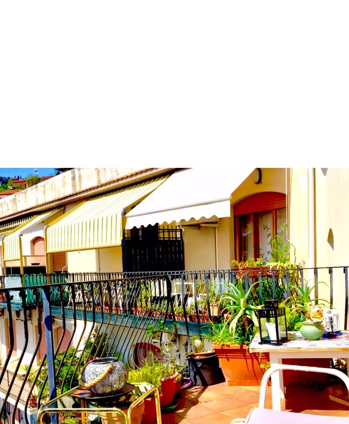 Appartement 6 personnes à Taormina, 3 balcons vue mer - Photo 7