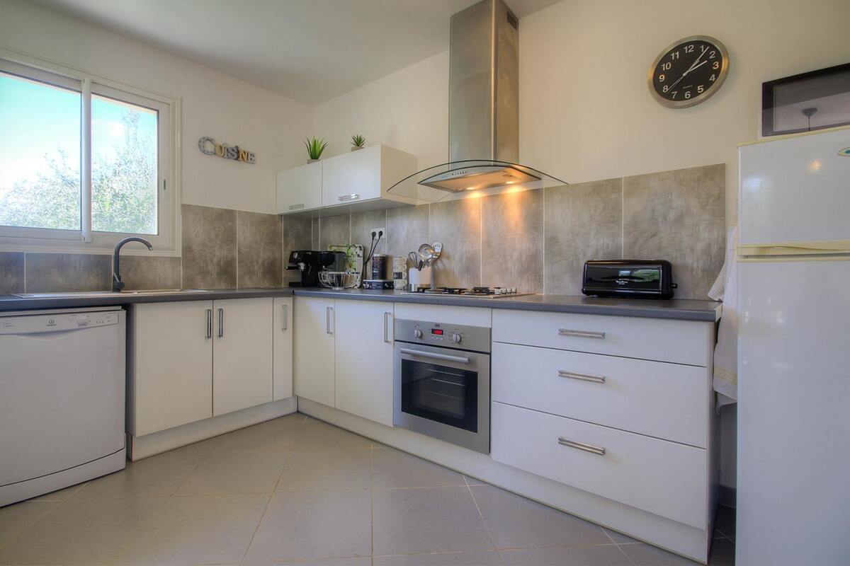 Appartement 4 personnes avec terrasse et vue montagne - Photo 4