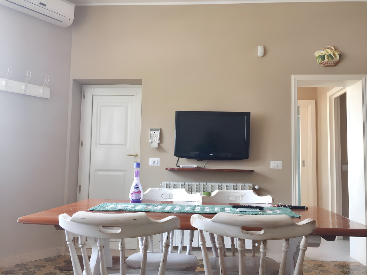 Appartement 5 pers. avec terrasse et jardin à Gioia del Colle - Photo 11