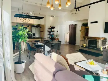 Maison conviviale à Fréjus avec piscine à débordement - Photo 12