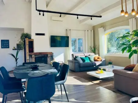 Maison conviviale à Fréjus avec piscine à débordement - Photo 17