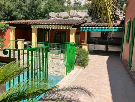 Maison conviviale à Fréjus avec piscine à débordement - Photo 47