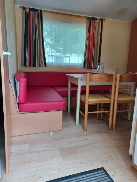 Charmant Bungalow à Saint-Pierre-d'Oléron avec Jardin - Photo 1