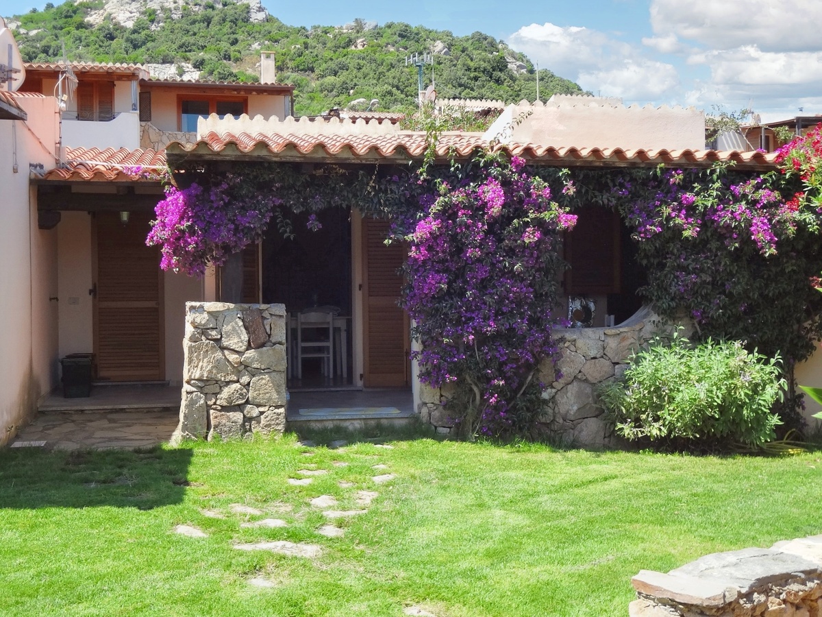 Maison 40 m² avec terrasse & jardin - Loiri Porto San Paolo - Photo 3