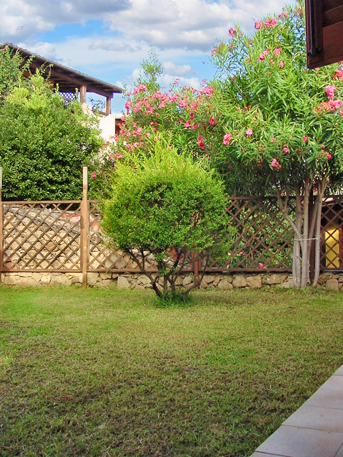 Maison 40 m² avec terrasse & jardin - Loiri Porto San Paolo - Photo 11