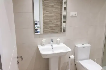 Appartement 35 m² avec chambre au cœur de León, Espagne : photo 9