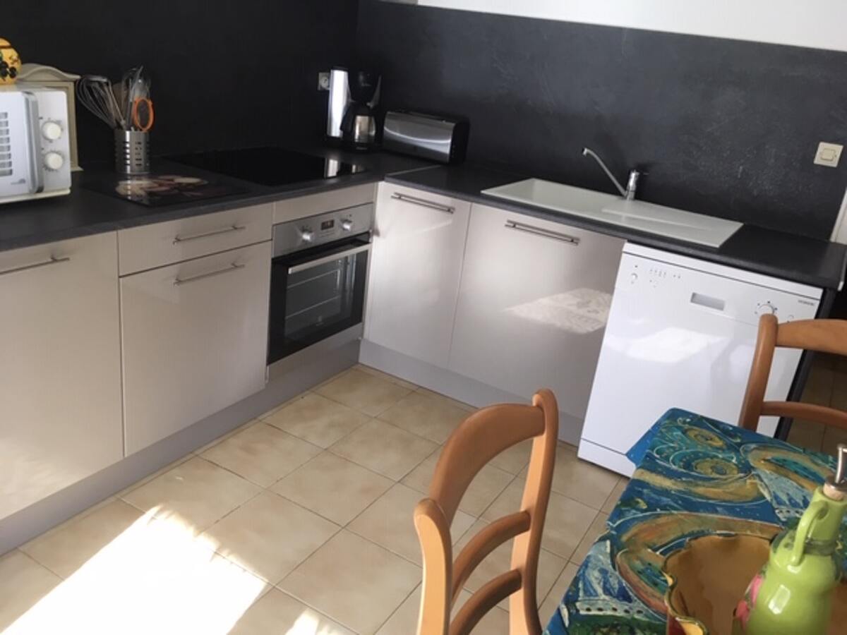 Villa 6 personnes Poussan, piscine ouverte toute l'année - Photo 4