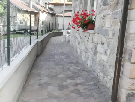 Appartement charmant à Livo 70 m² avec vue sur montagne - Photo 2