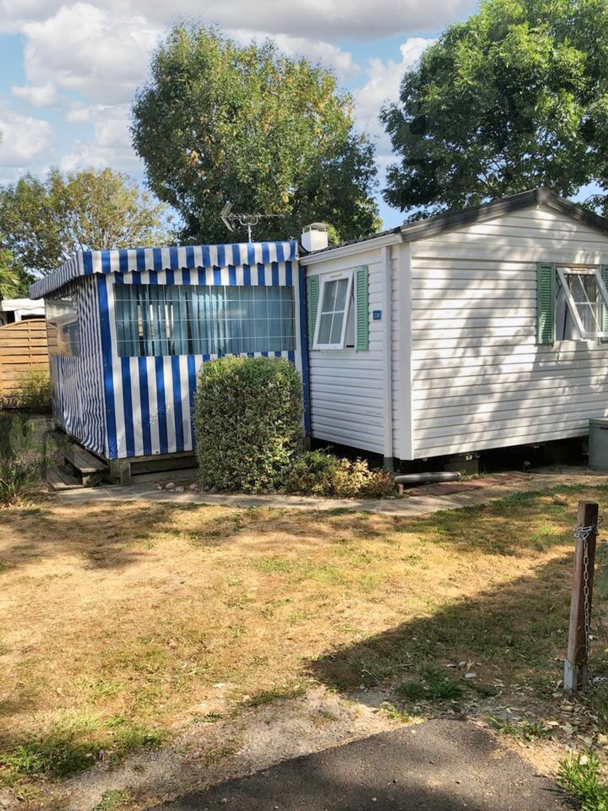 Bungalow 4 pers. à La Baule avec piscine et terrasse - Photo 10