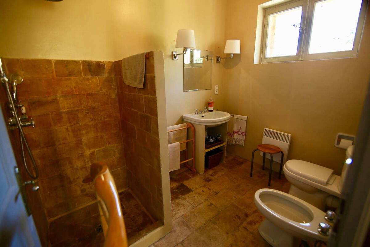 Maison 180 m² avec piste de pétanque à Marsillargues - Photo 25